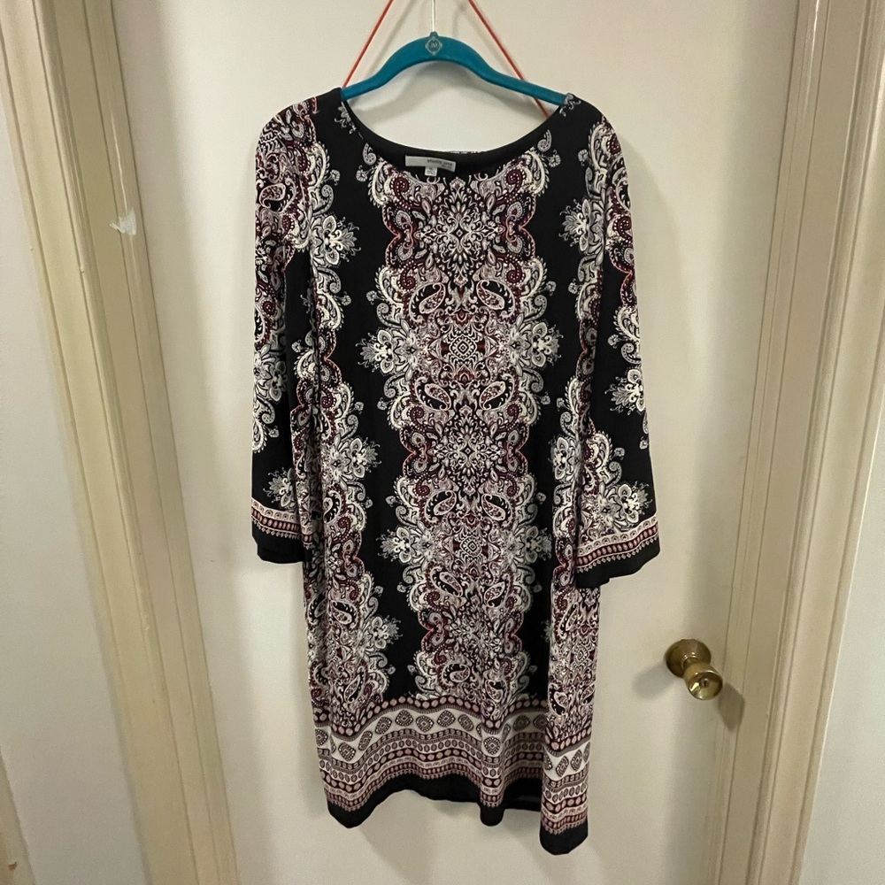 Studio One Black and Cream Long Sleeve Dress